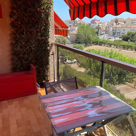 Appartement Dans Résidence Avec Piscine Et Tennis Hyères